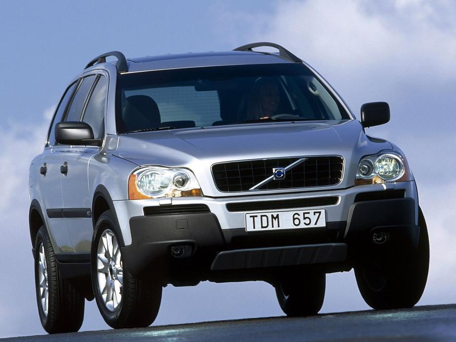  Volvo XC90 2002 года  (фото 16 из 34)